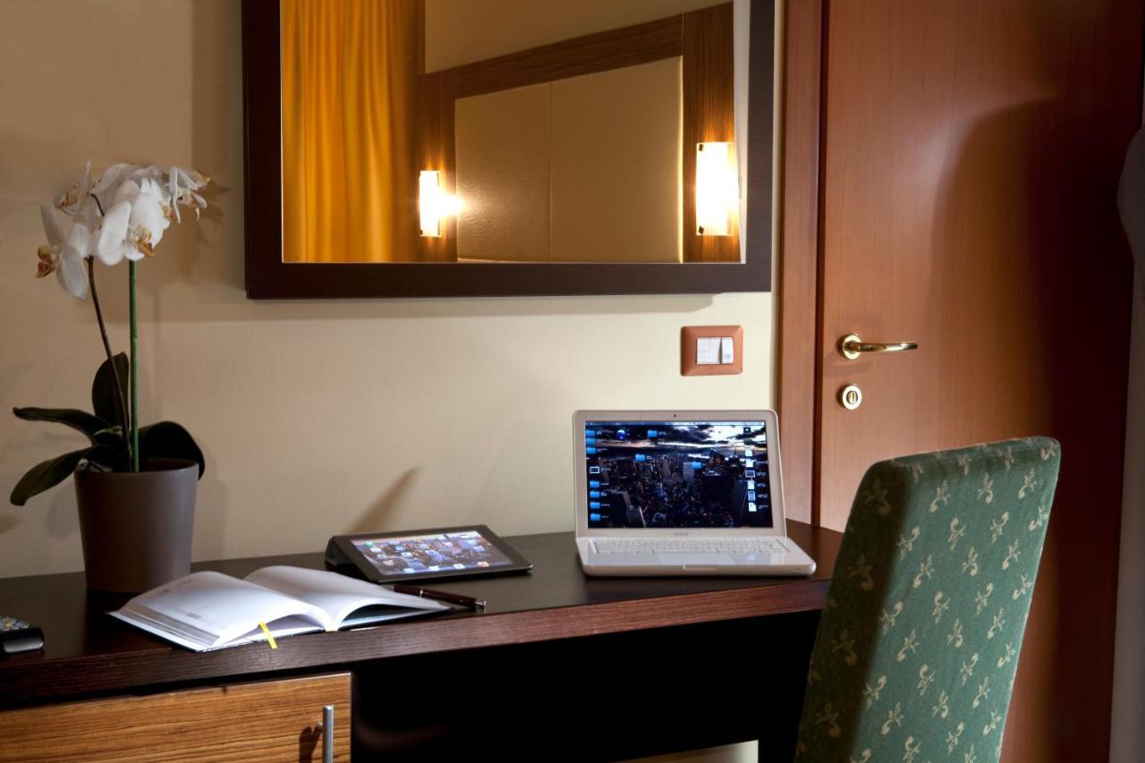Hotel Ambasciatori Bellaria-Igea Marina Eksteriør bilde