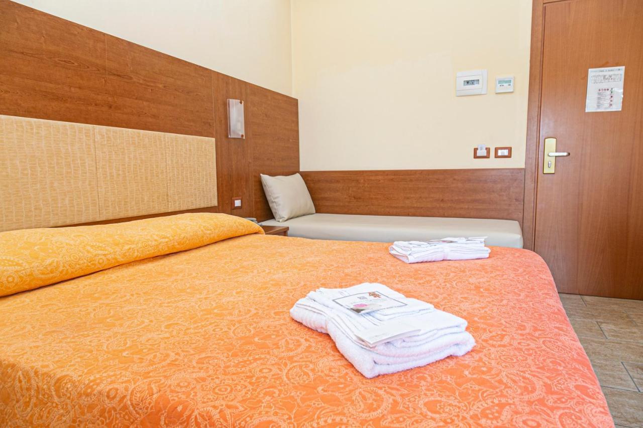 Hotel Ambasciatori Bellaria-Igea Marina Eksteriør bilde